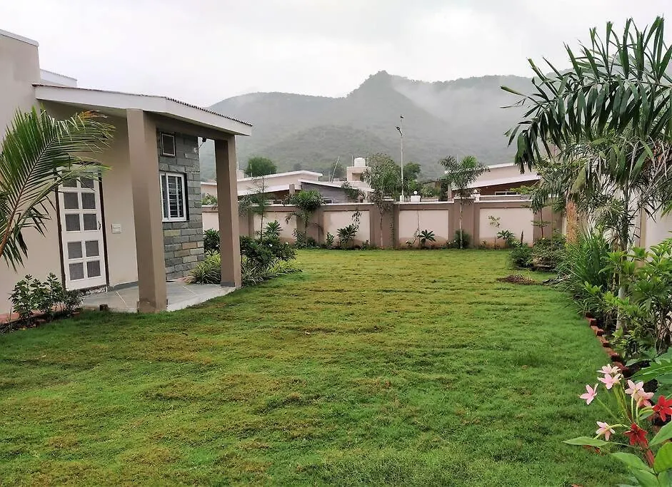 Nine Hill Villa - 2Bhk Private Villa With Pool Udaipur