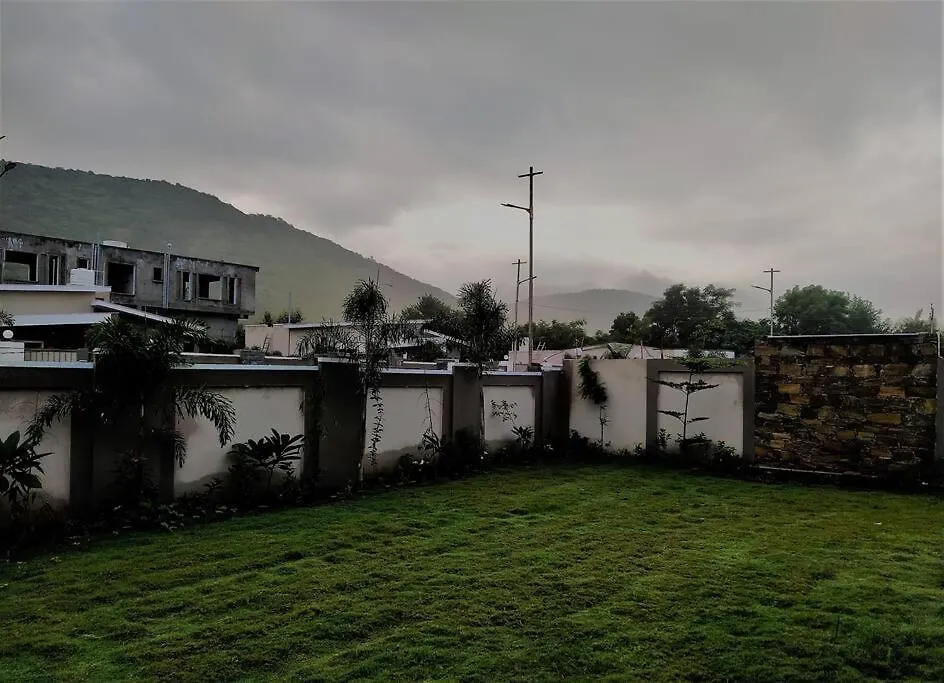 Nine Hill Villa - 2Bhk Private Villa With Pool Udaipur