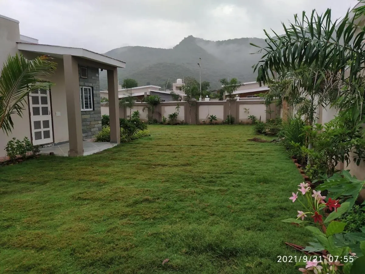 Nine Hill Villa - 2Bhk Private Villa With Pool Udaipur India
